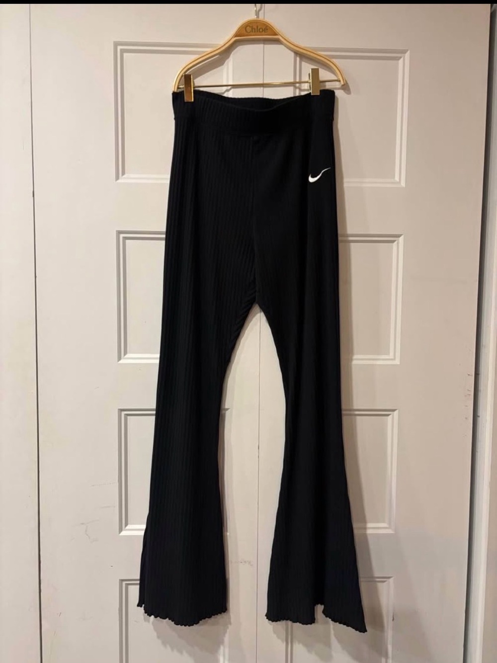 Nike Black Ribbed Flared Leggings Medium size